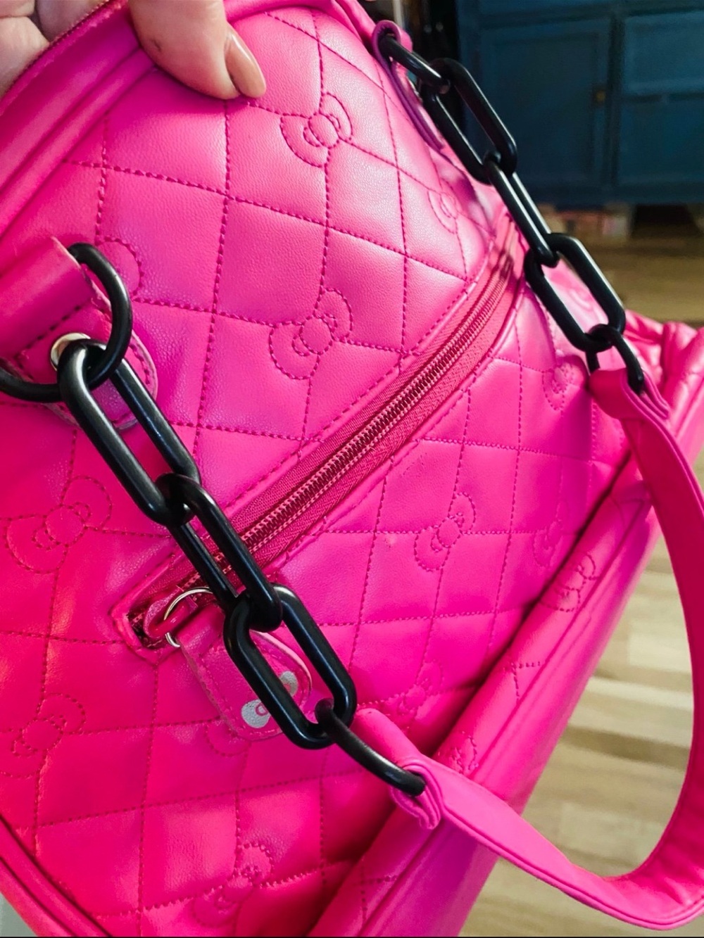 Hello Kitty Quilted Pink Tote Bag - Picture 7 of 8